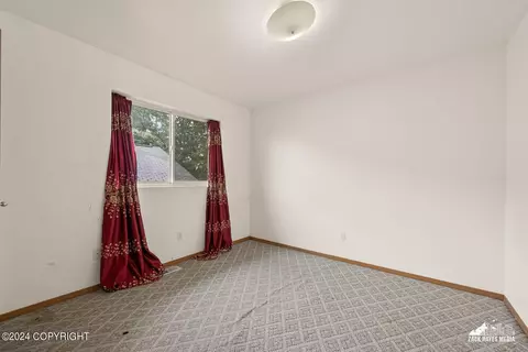 8124 E 6th Ave, Anchorage, AK 99504 photo 20