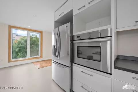 Kitchen - 111 E 13th Ave # A, Anchorage, AK 99501 photo 11 of 11