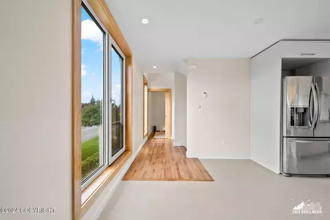 Entry Way - 111 E 13th Ave # A, Anchorage, AK 99501 photo 6 of 9