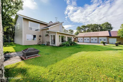 36915 Chinulna Dr, Kenai, AK 99611