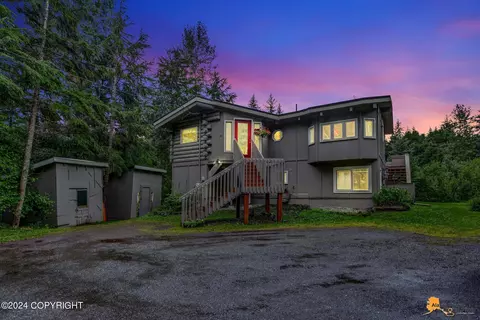 161 Telemark Way, Girdwood, AK 99587