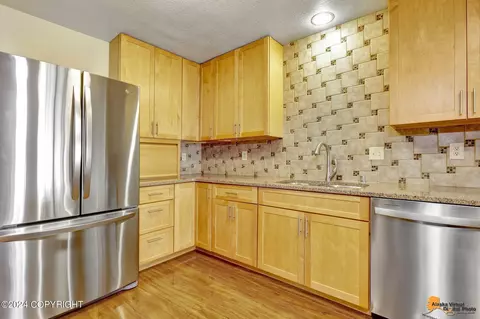 7944 Highlander Dr, Anchorage, AK 99518 photo 7
