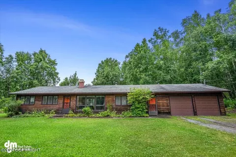 18760 S Birchwood Loop Rd, Chugiak, AK 99567