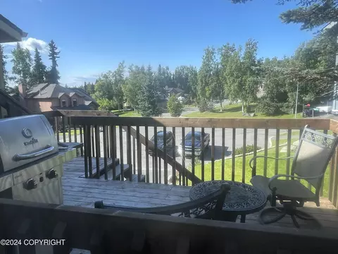 10820 Sushana Cir, Eagle River, AK 99577 photo 3
