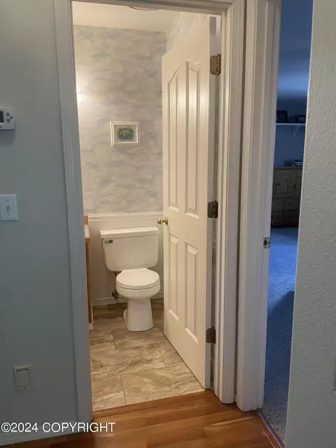 10820 Sushana Cir, Eagle River, AK 99577 photo 14