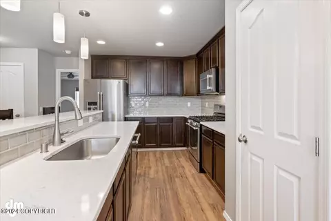 346 Skwentna Dr # 80, Anchorage, AK 99504