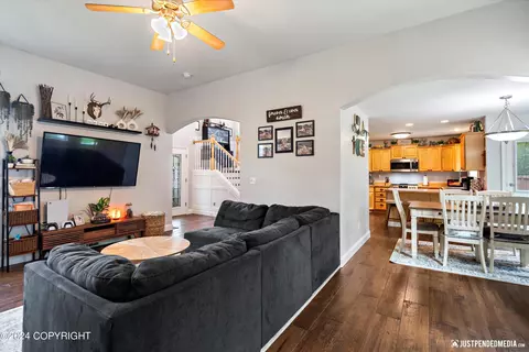 13417 Alex Cir, Eagle River, AK 99577 photo 11