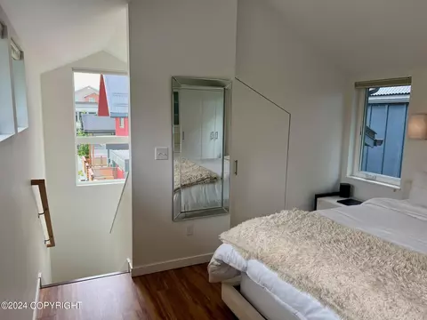 Bedroom - 252 E 11th Ave # 5, Anchorage, AK 99501 photo 6 of 7