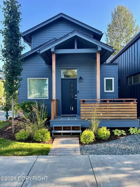 Exterior - 252 E 11th Ave # 5, Anchorage, AK 99501 photo 1 of 3