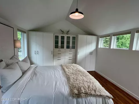 Bedroom - 252 E 11th Ave # 5, Anchorage, AK 99501 photo 1 of 7
