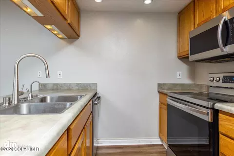 Kitchen - 9620 Morningside Loop # A-02, Anchorage, AK 99515 photo 2 of 3