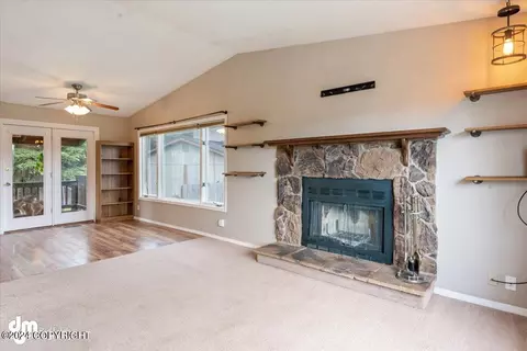 Living - 12501 Crested Butte Dr, Eagle River, AK 99577 photo 3 of 3