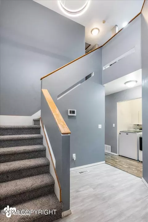 3947 Reflection Dr, Anchorage, AK 99504 photo 7