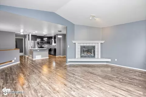 3947 Reflection Dr, Anchorage, AK 99504 photo 11