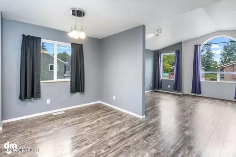 3947 Reflection Dr, Anchorage, AK 99504 photo 17