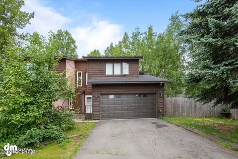 3240 Khyber Cir, Anchorage, AK 99504