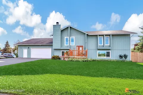 4140 Galactica Dr, Anchorage, AK 99517