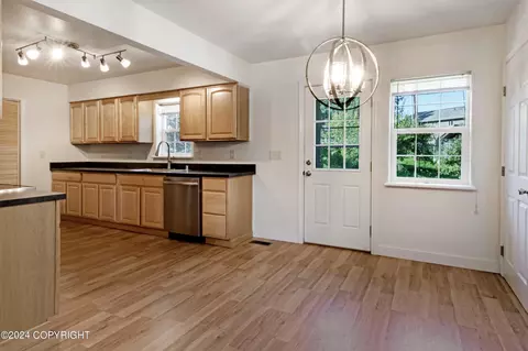 17452 Alice Loop, Eagle River, AK 99577 photo 9