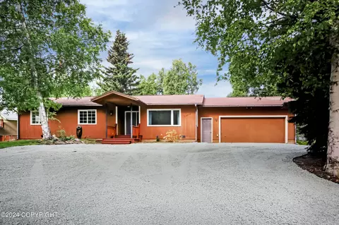 17452 Alice Loop, Eagle River, AK 99577