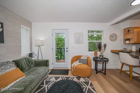 328 E 15th Ave # 5, Anchorage, AK 99501 photo 3