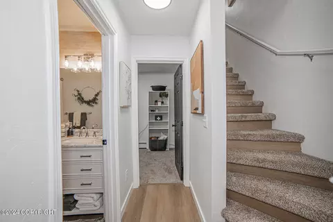 328 E 15th Ave # 5, Anchorage, AK 99501 photo 11