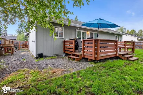 16639 Eleonora St, Eagle River, AK 99577 photo 47