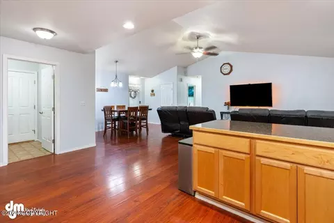 16639 Eleonora St, Eagle River, AK 99577 photo 21