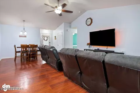 16639 Eleonora St, Eagle River, AK 99577 photo 11