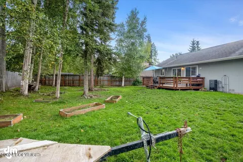 16639 Eleonora St, Eagle River, AK 99577 photo 43