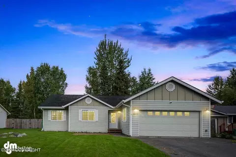 16639 Eleonora St, Eagle River, AK 99577 photo 2