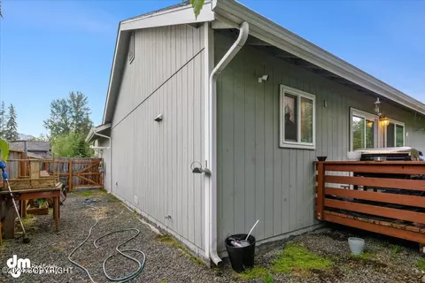 16639 Eleonora St, Eagle River, AK 99577 photo 50