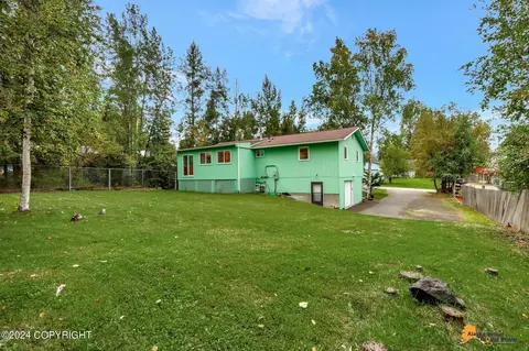 16443 Carla St, Eagle River, AK 99577 photo 12