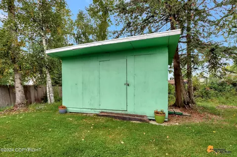 16443 Carla St, Eagle River, AK 99577 photo 10