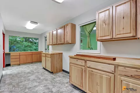 16443 Carla St, Eagle River, AK 99577 photo 27