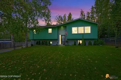 16443 Carla St, Eagle River, AK 99577 photo 2