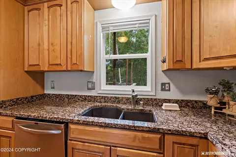 Kitchen - 17351 Baronoff Ave, Eagle River, AK 99577 photo 3 of 3