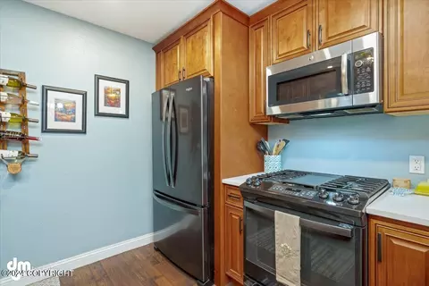Kitchen - 18705 Second St, Eagle River, AK 99577 photo 5 of 5