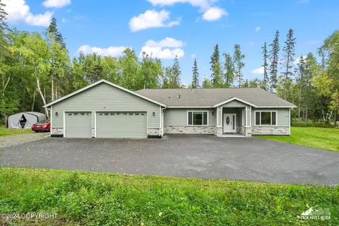 10901 Lipscomb St, Anchorage, AK 99516