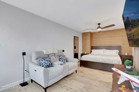 Bedroom - 3601 Raspberry Rd # 7A, Anchorage, AK 99502 photo 6 of 9