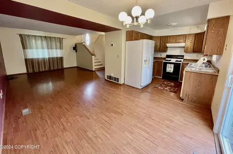 245 Fall Leaf Cir, Anchorage, AK 99504