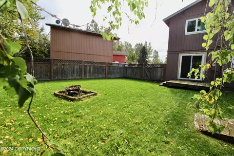 Exterior - 245 Fall Leaf Cir, Anchorage, AK 99504 photo 5 of 5