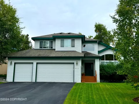 8718 Lassen St, Eagle River, AK 99577