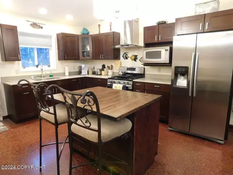 37529 Samsel Rd, Sterling, AK 99672 photo 3