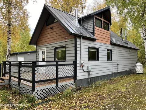 5120 N Sasbo Bluff Loop, Wasilla, AK 99623