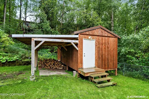 17150 Meadow Creek Dr, Eagle River, AK 99577 photo 22