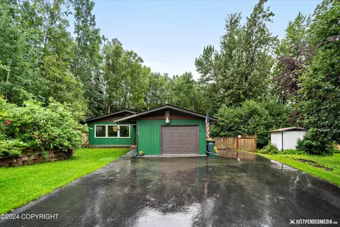 17150 Meadow Creek Dr, Eagle River, AK 99577 photo 3