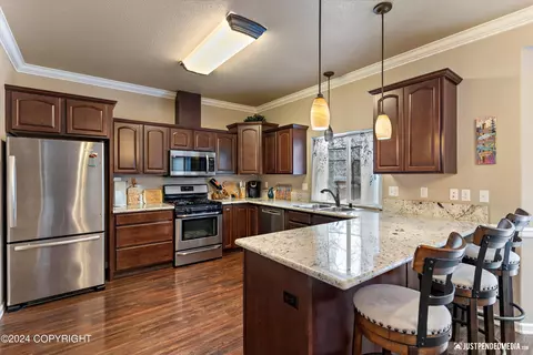 Kitchen - 13259 Rosser Dr, Eagle River, AK 99577 photo 4 of 4