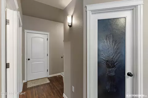 Entry Way - 13259 Rosser Dr, Eagle River, AK 99577 photo 3 of 6