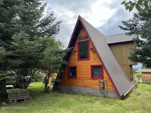 167 Cityview Ave, Homer, AK 99603