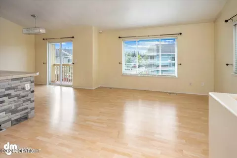 Living - 4888 Barrington Loop # 27, Anchorage, AK 99503 photo 1 of 3